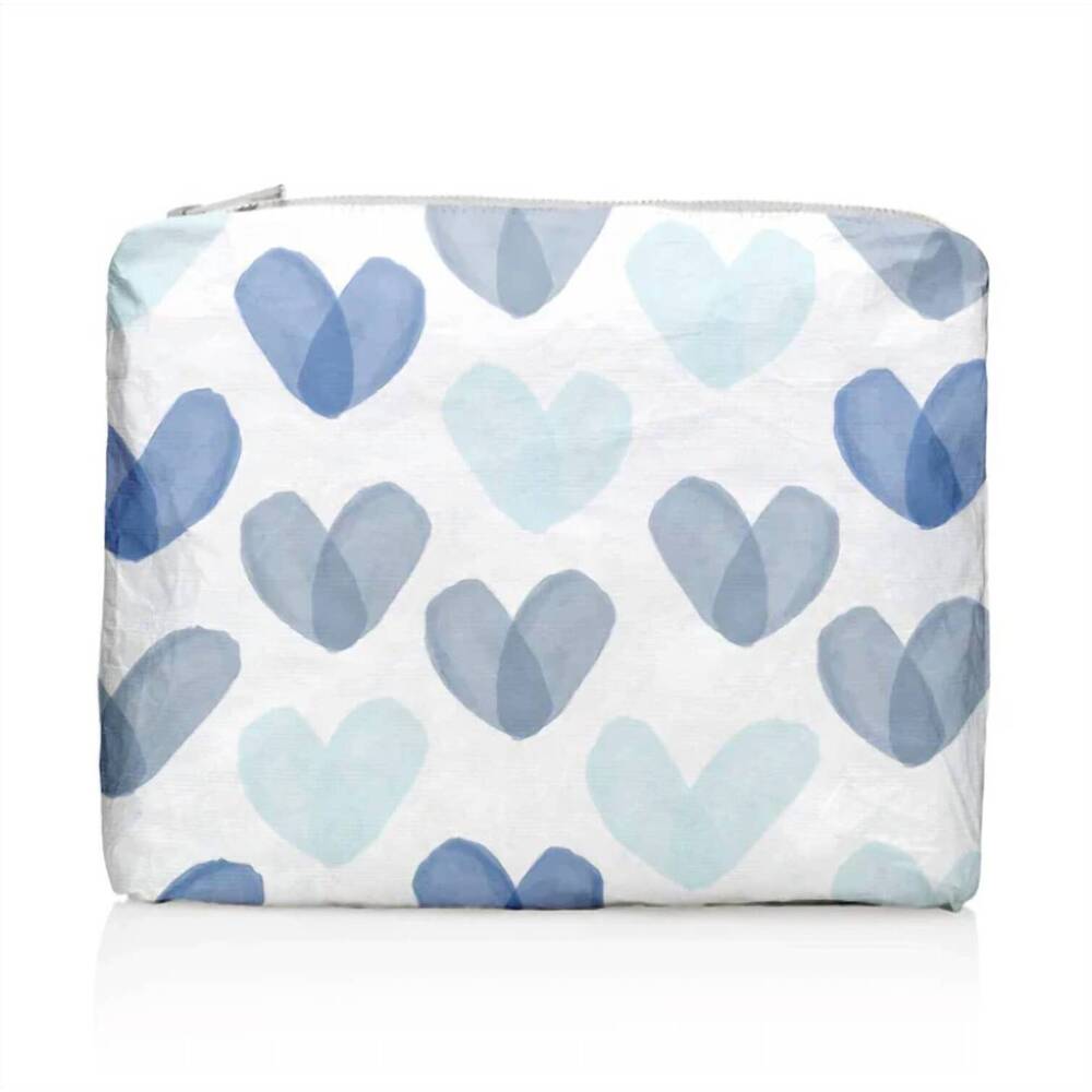 NEW HI LOVE TRAVEL women's zipper pouch in ice blue shades of love